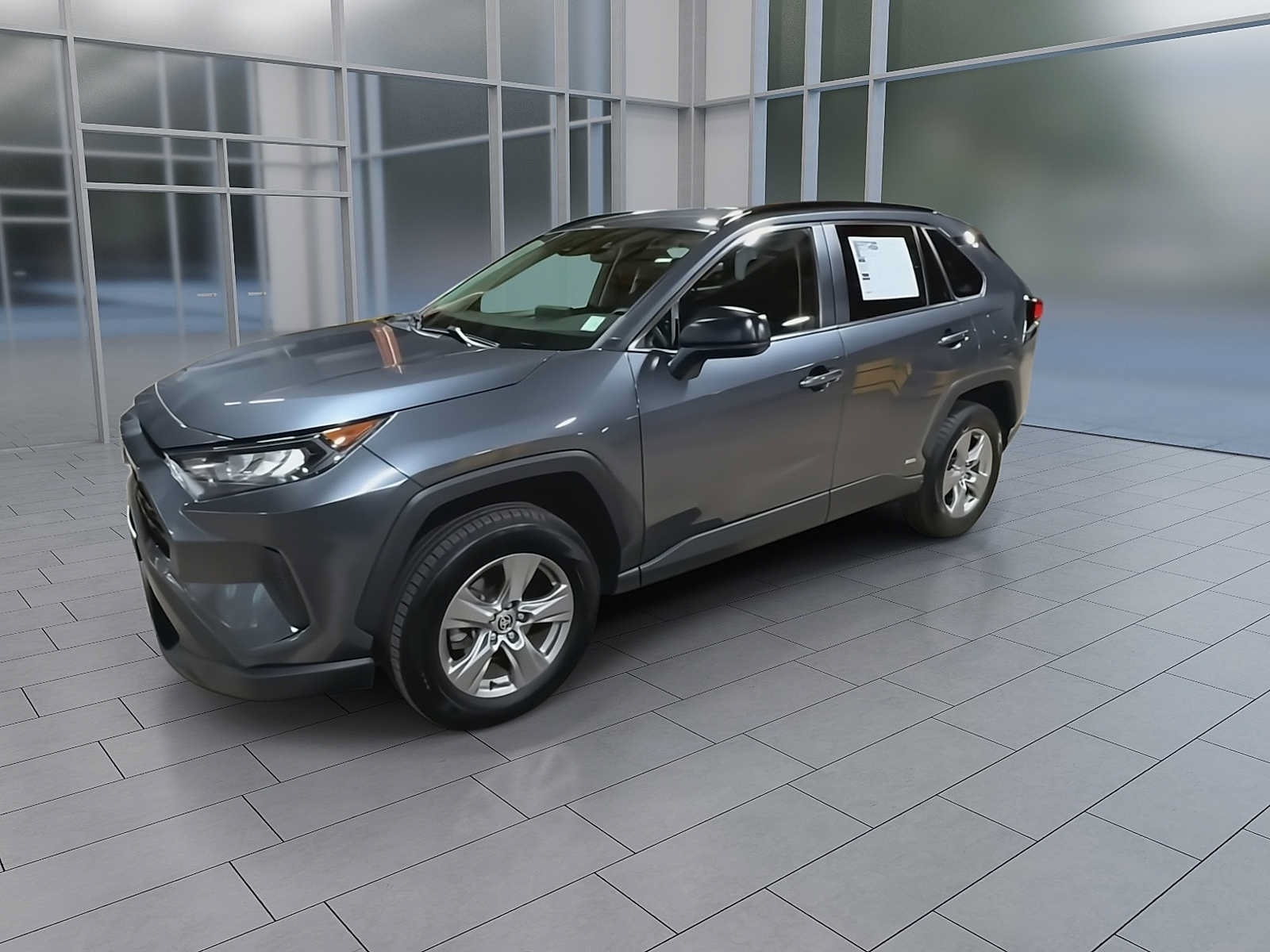 Thumbnail: 2022 Toyota RAV4 - 3