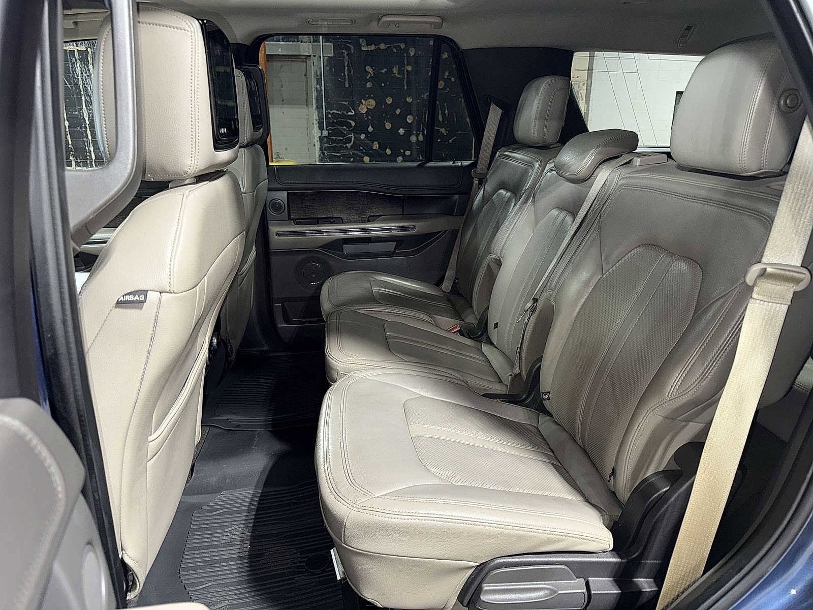 Thumbnail: 2018 Ford Expedition - 16