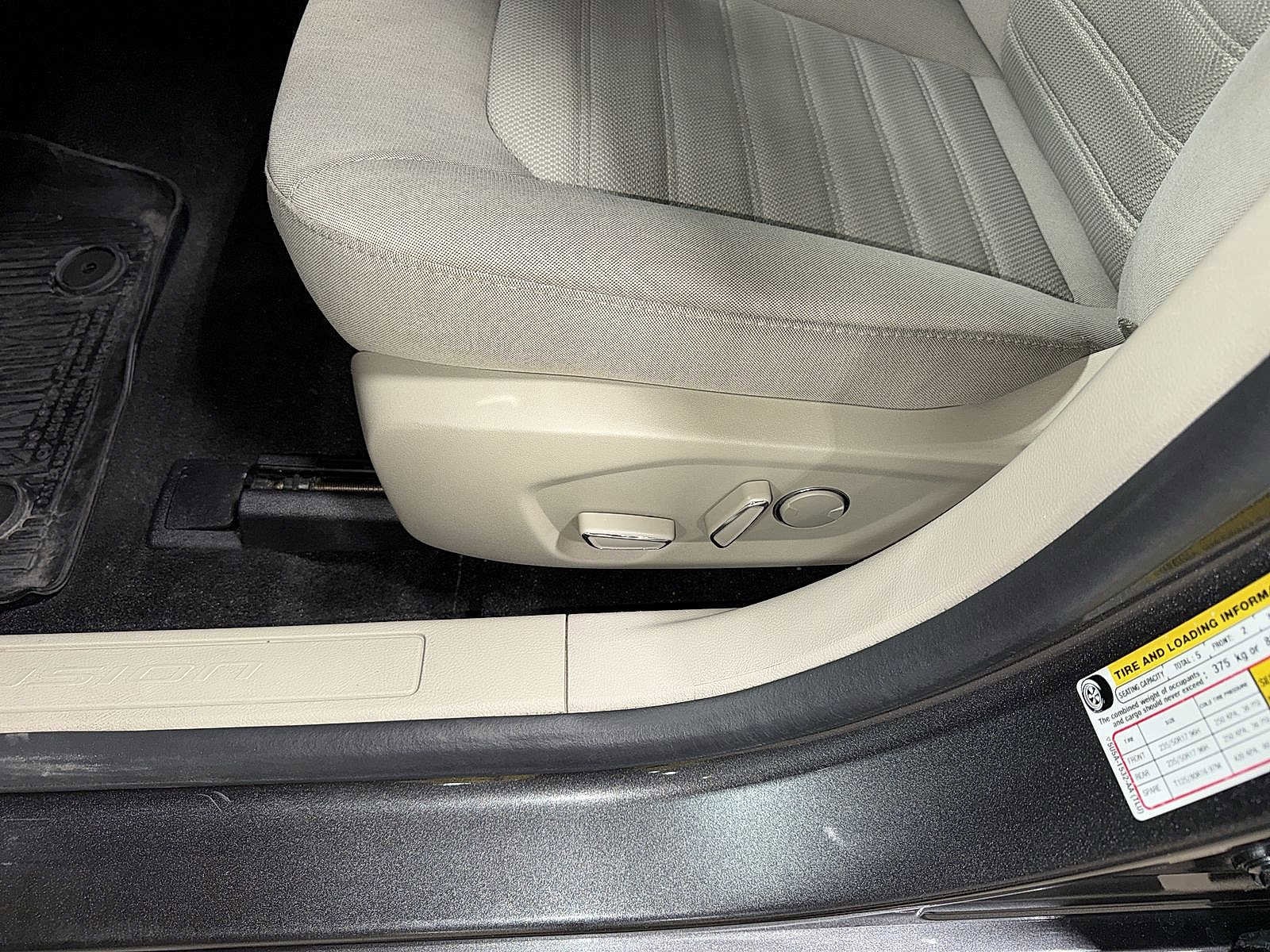 Thumbnail: 2019 Ford Fusion - 23