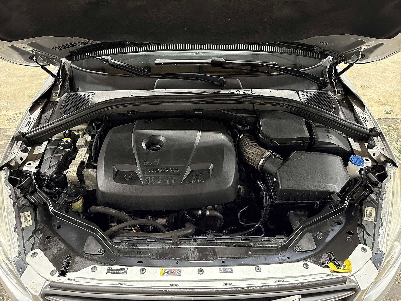 Thumbnail: 2017 Volvo XC60 - 12