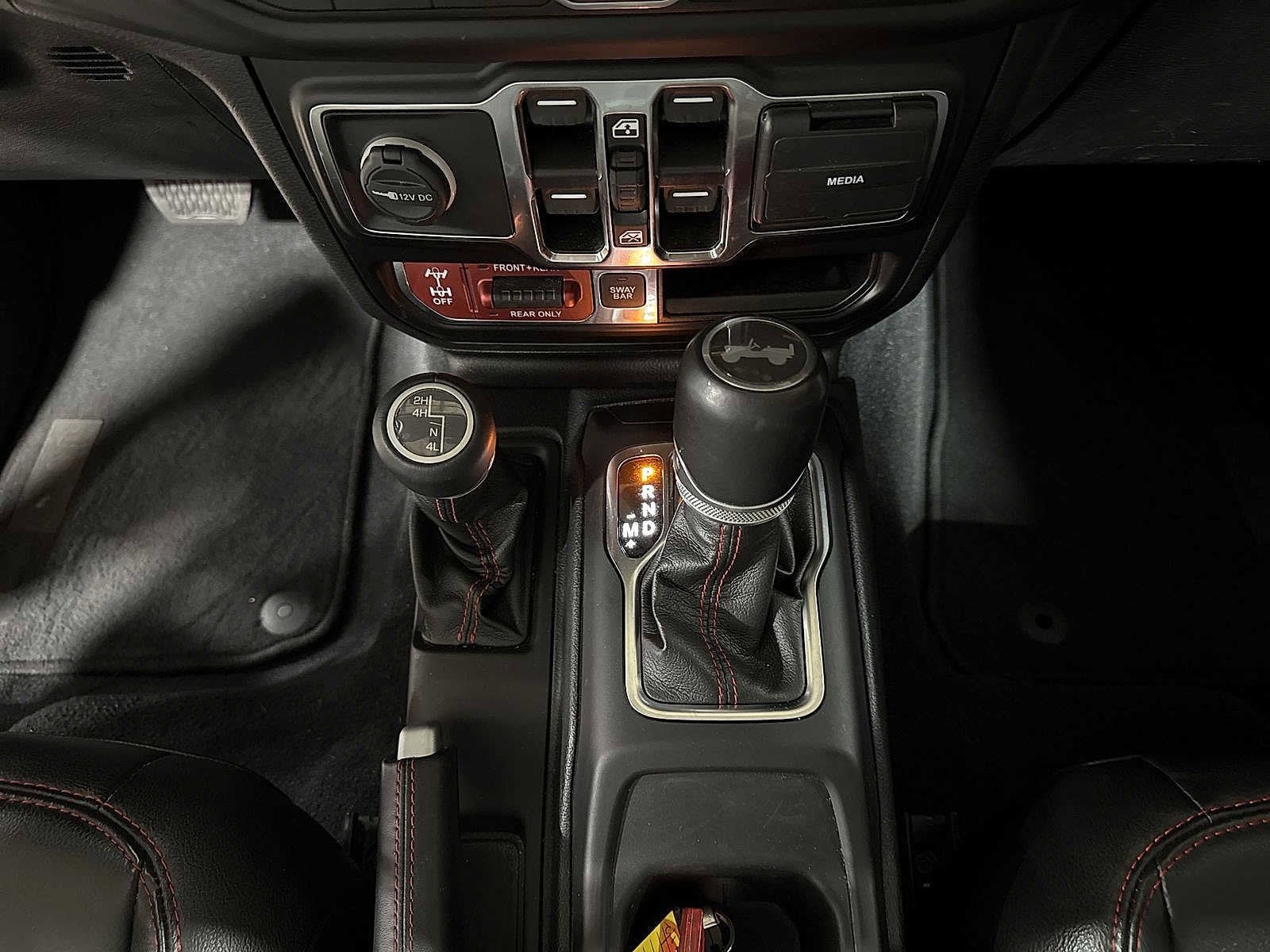 Thumbnail: 2021 Jeep Wrangler - 29