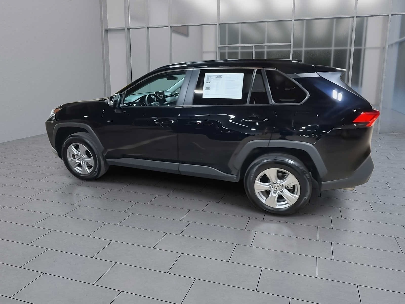 Thumbnail: 2025 Toyota RAV4 - 6