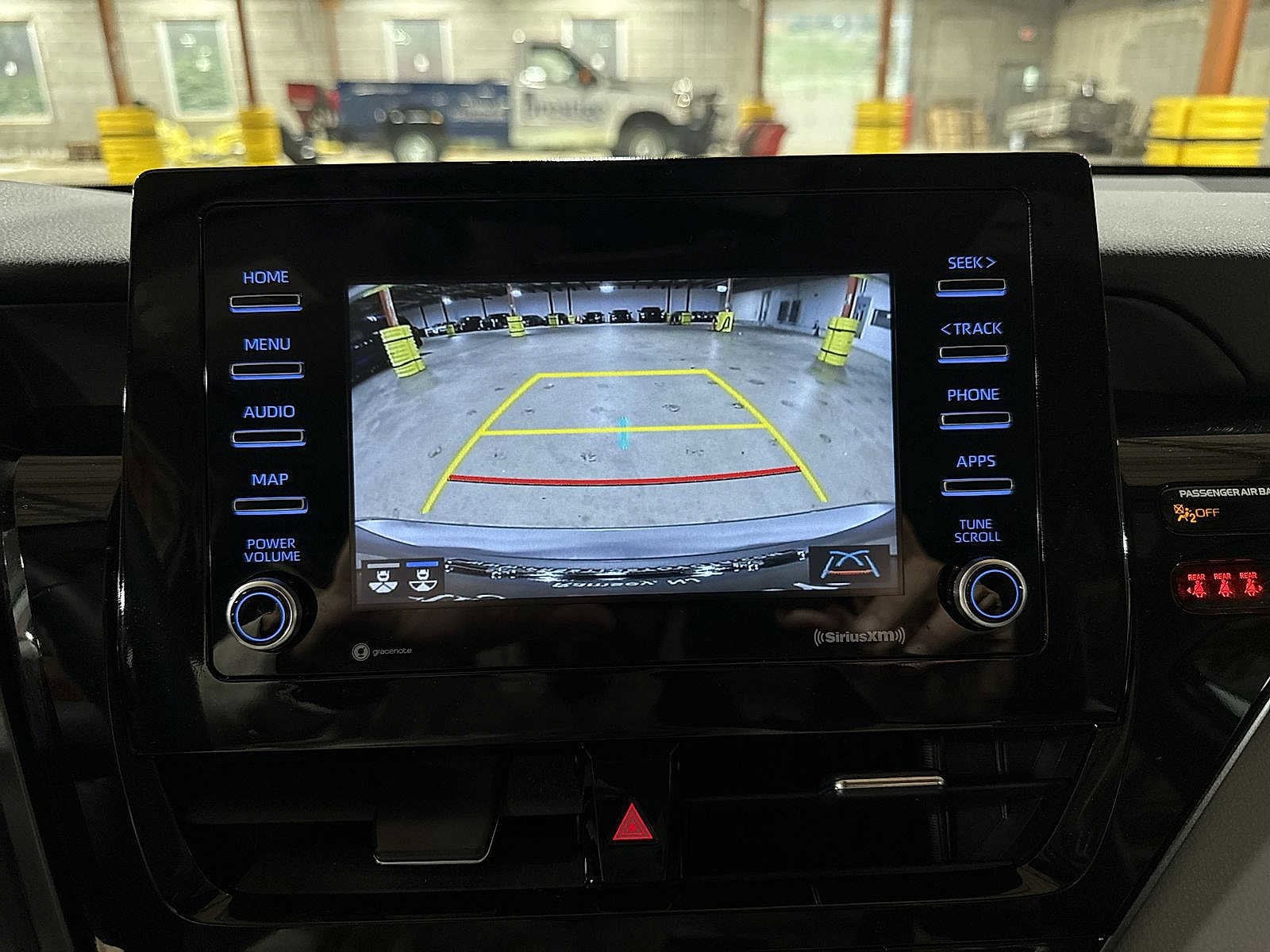 Thumbnail: 2023 Toyota Camry - 24