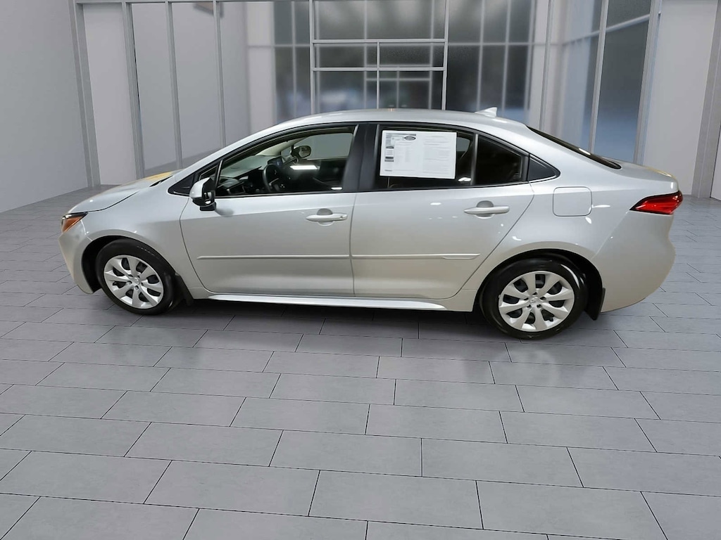 Certified 2022 Toyota Corolla LE Sedan