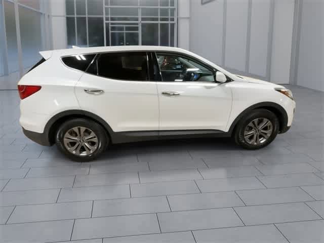 Thumbnail: 2016 Hyundai Santa Fe - 9