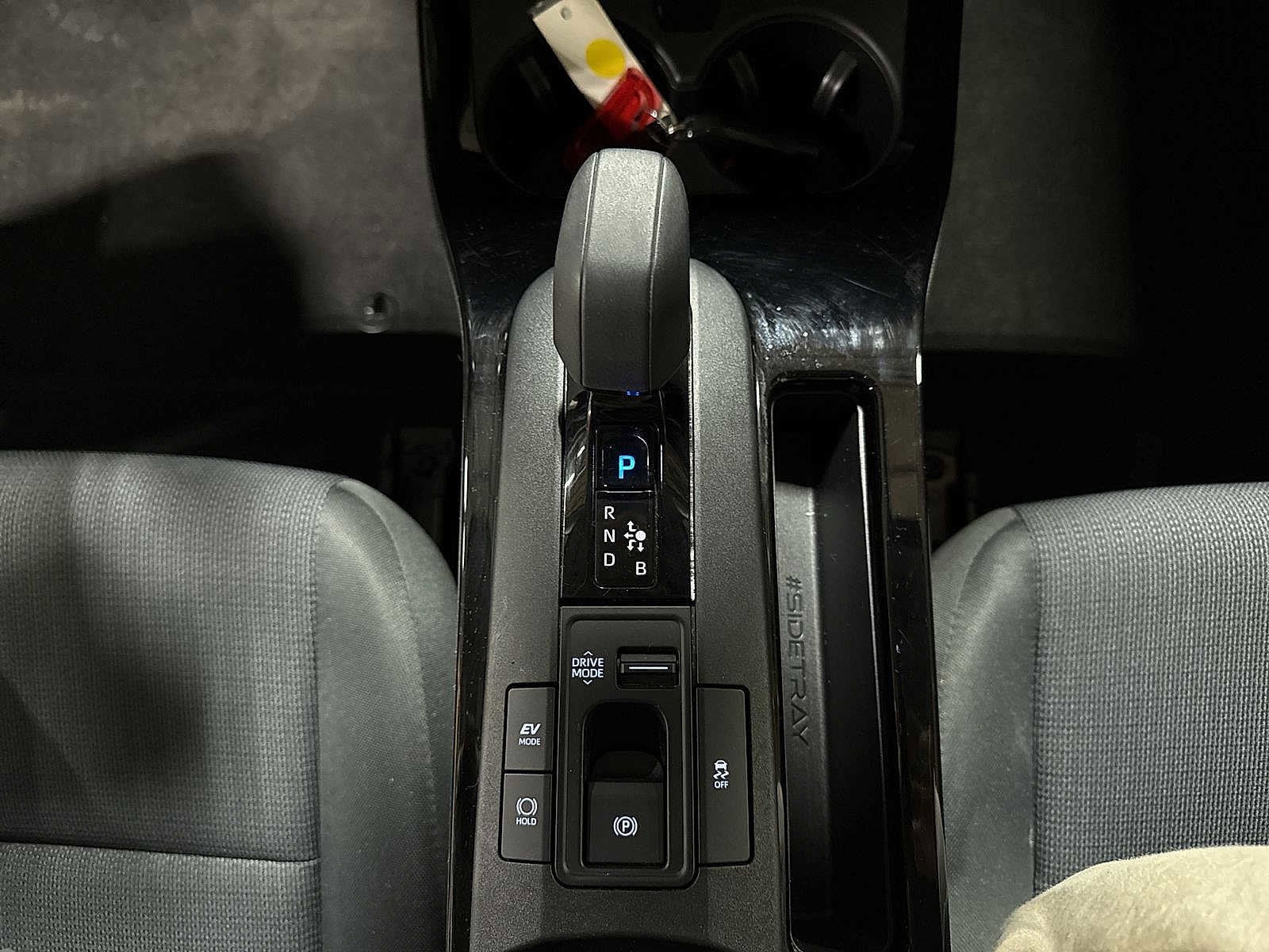 Thumbnail: 2024 Toyota Prius - 29