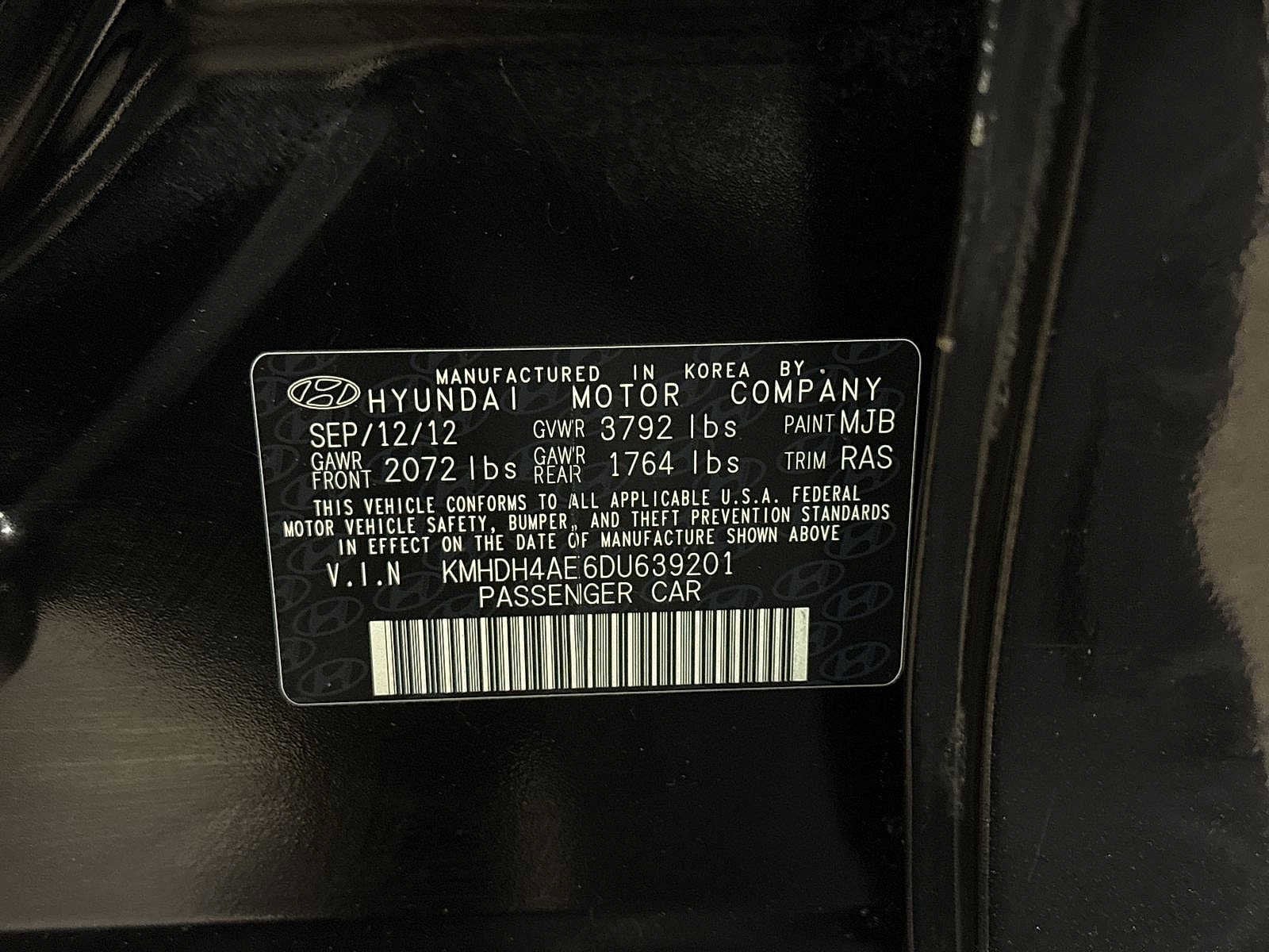 Thumbnail: 2013 Hyundai Elantra - 13