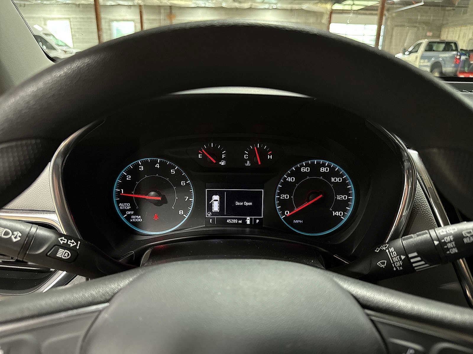 Thumbnail: 2021 Chevrolet Equinox - 31