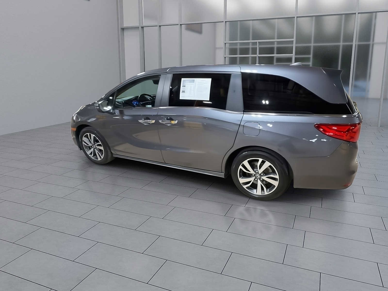 Thumbnail: 2022 Honda Odyssey - 6