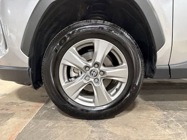 Thumbnail: 2025 Toyota RAV4 - 19