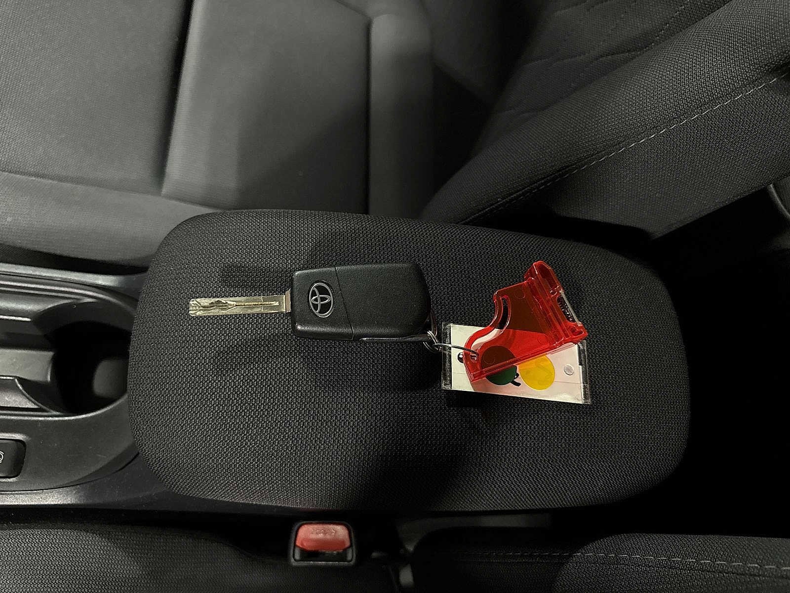 Thumbnail: 2023 Toyota Corolla - 31