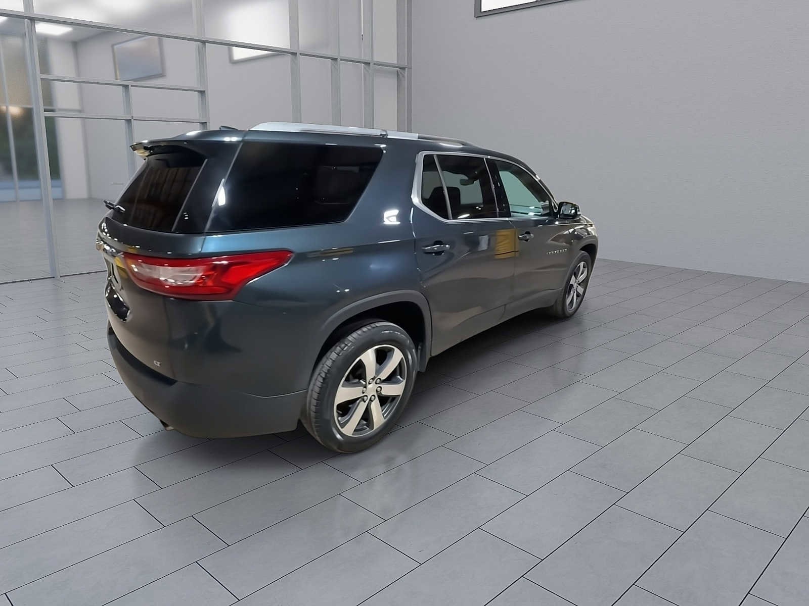 Thumbnail: 2018 Chevrolet Traverse - 8