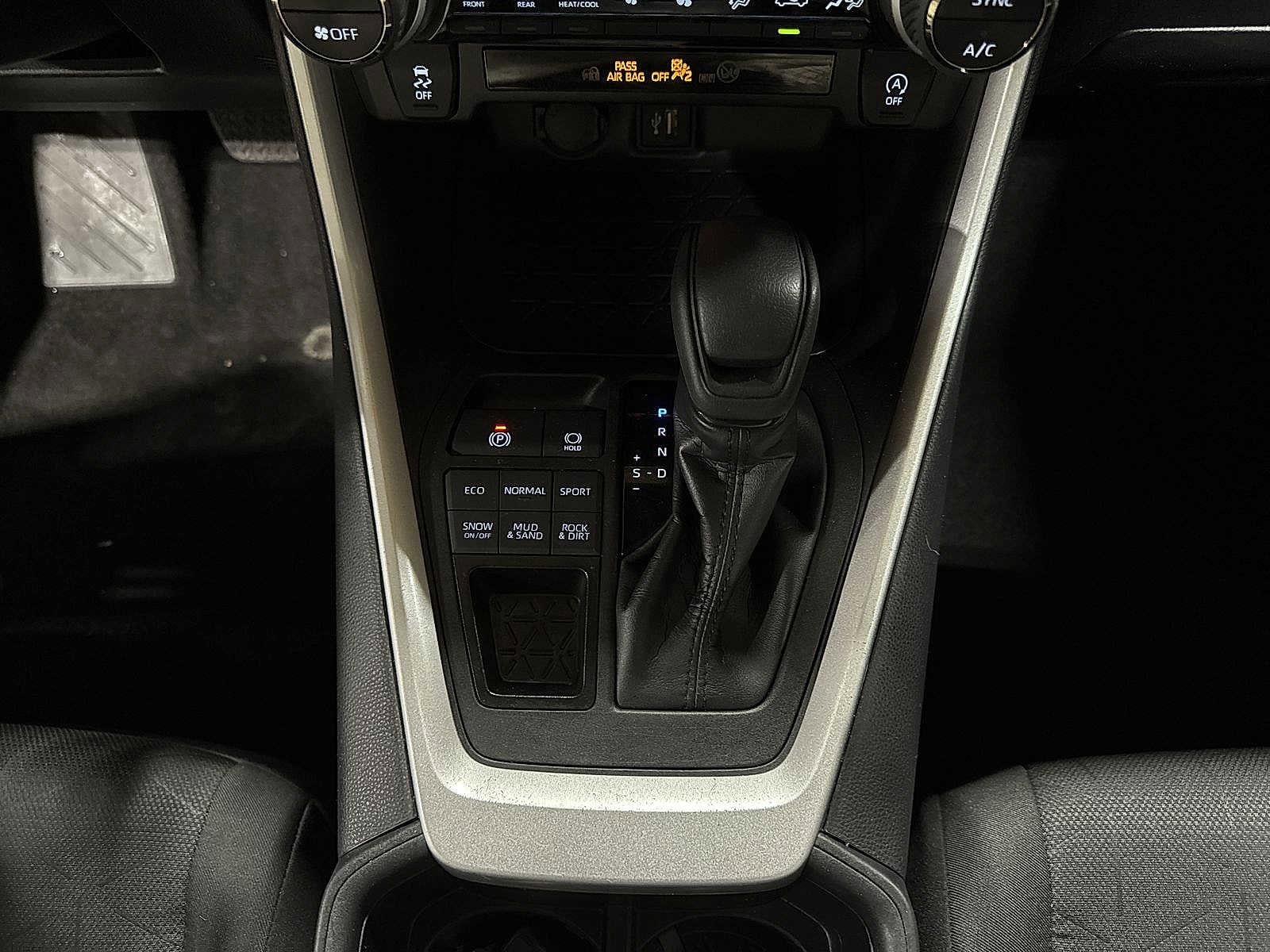 Thumbnail: 2025 Toyota RAV4 - 30