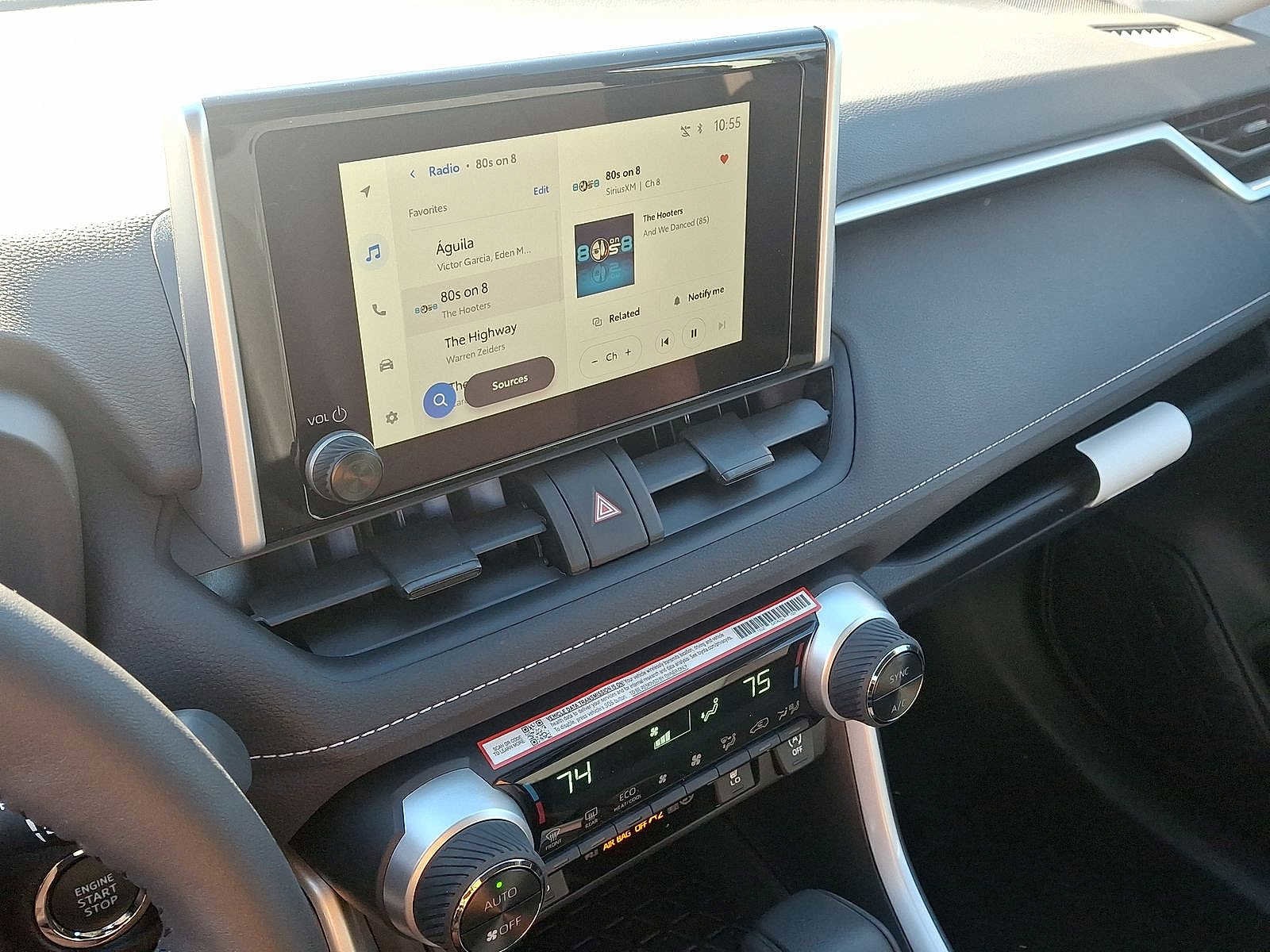 Thumbnail: 2025 Toyota RAV4 - 22