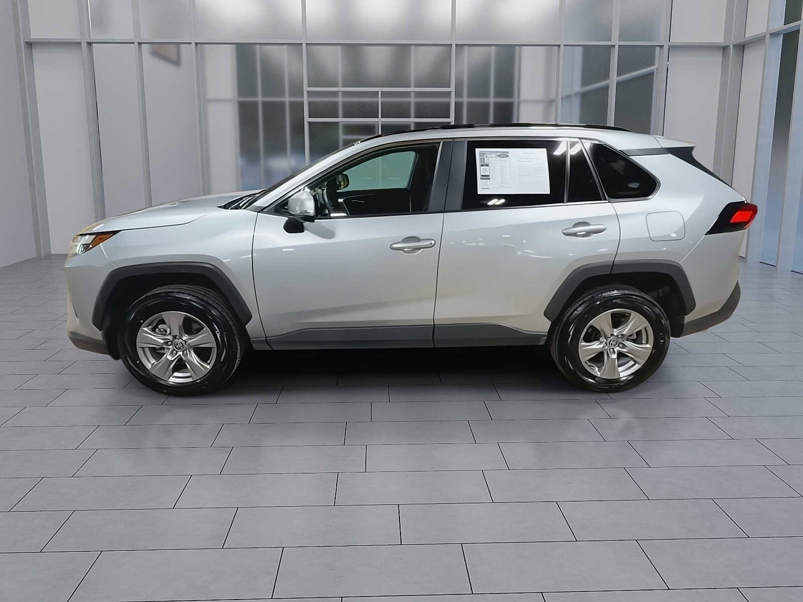 Thumbnail: 2025 Toyota RAV4 - 5