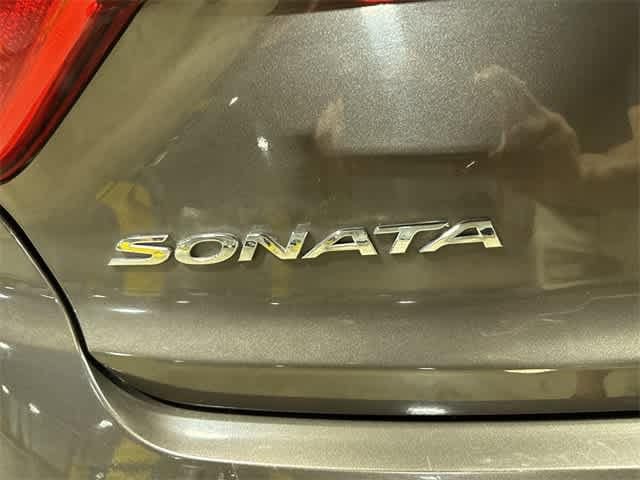 Thumbnail: 2017 Hyundai Sonata - 25