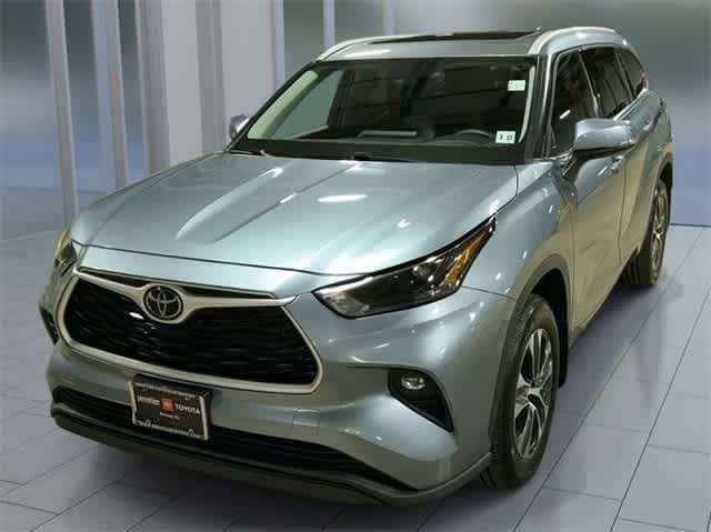 2022 Toyota Highlander XLE -
                  Ramsey, NJ