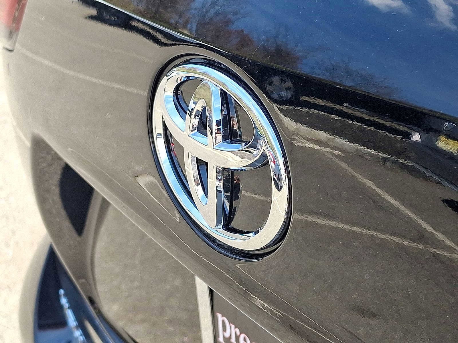 Thumbnail: 2026 Toyota Highlander - 19