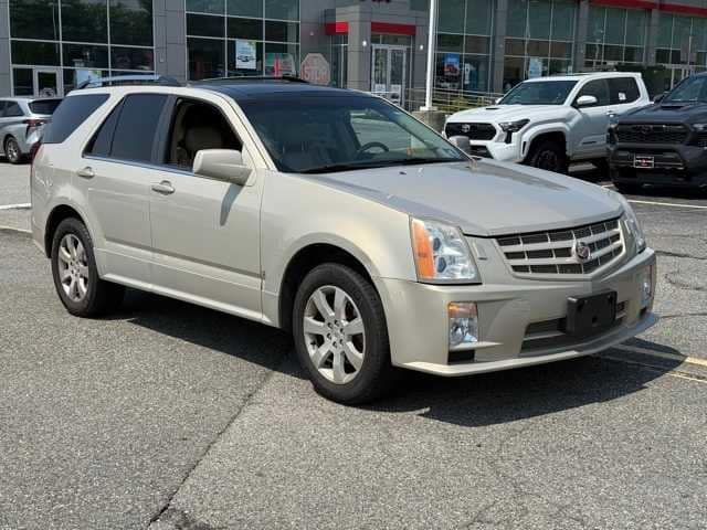 Thumbnail: 2009 Cadillac SRX - 3