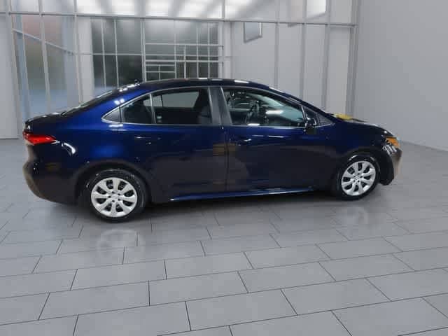 Thumbnail: 2023 Toyota Corolla - 9