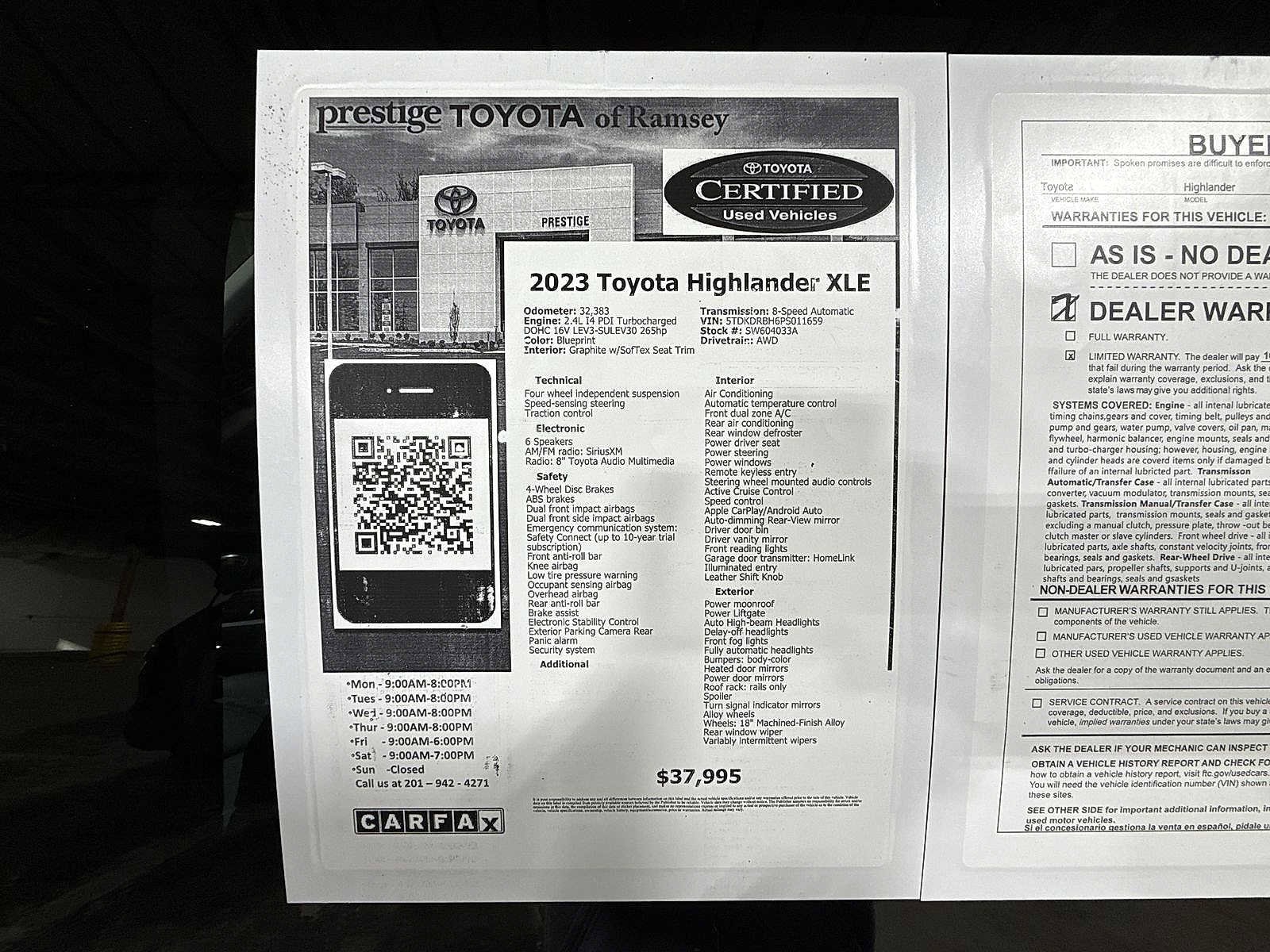 Thumbnail: 2023 Toyota Highlander - 13