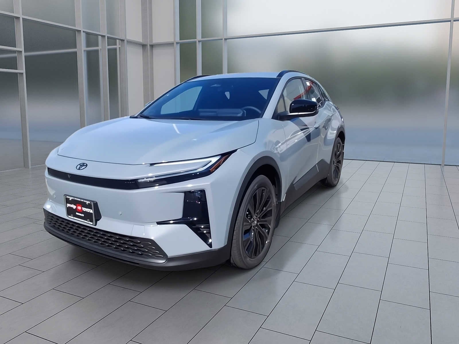 Thumbnail: 2026 Toyota C-HR - 4