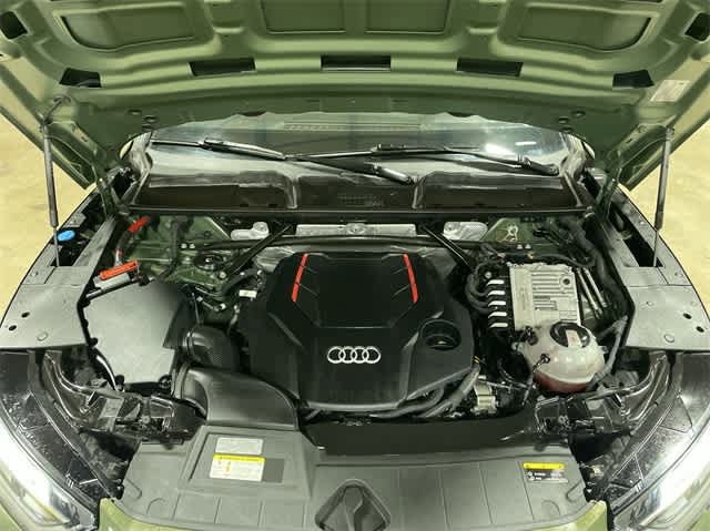 2022 Audi SQ5 Premium 11