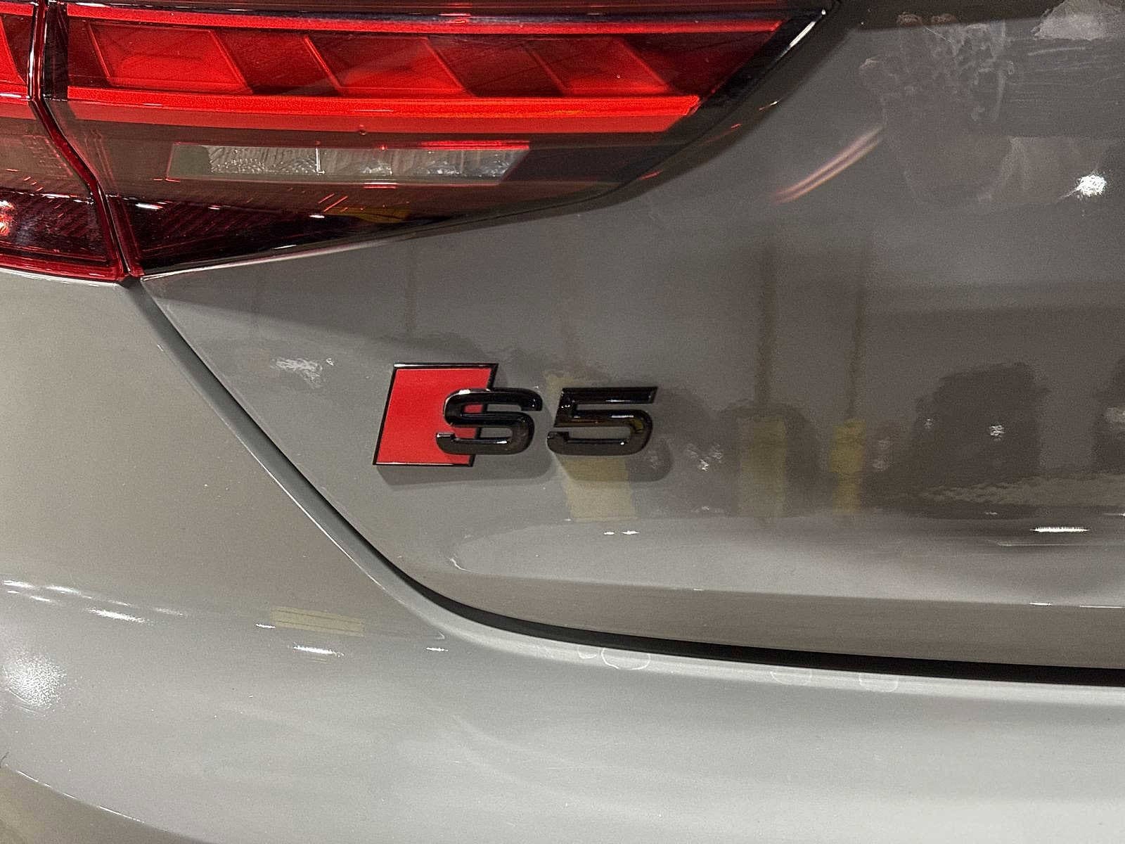 Thumbnail: 2022 Audi S5 - 26