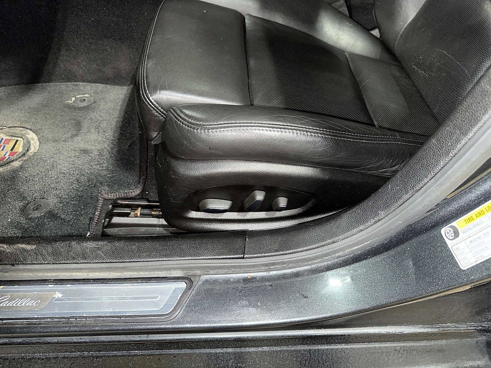 Thumbnail: 2014 Cadillac CTS - 23