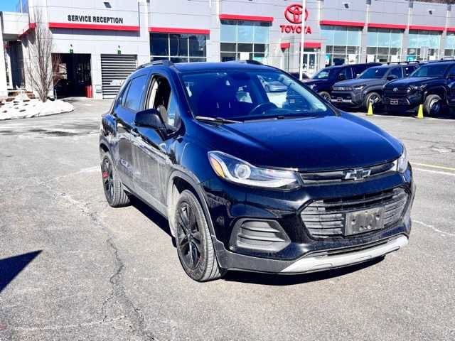 Thumbnail: 2019 Chevrolet Trax - 3