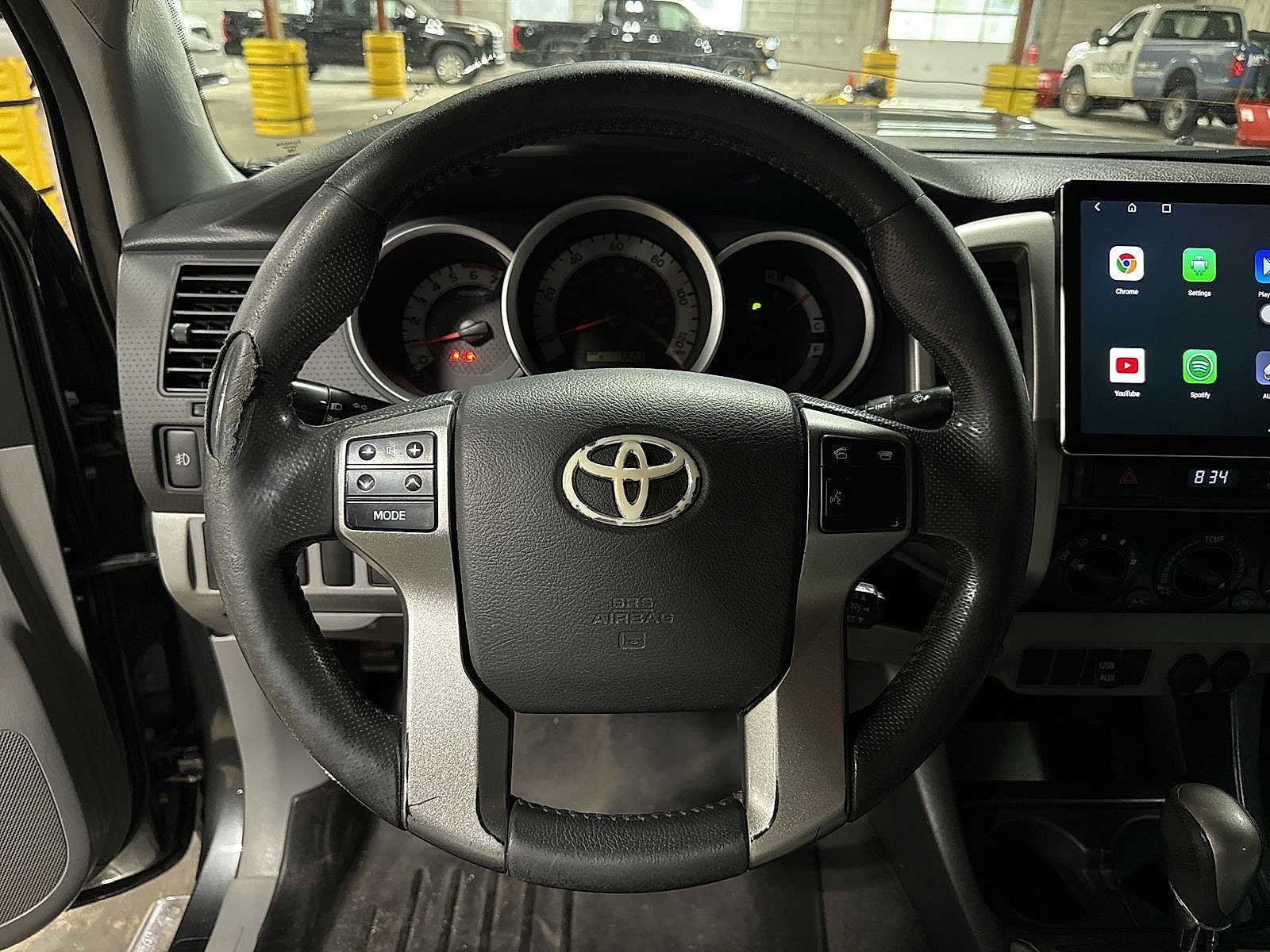 Thumbnail: 2012 Toyota Tacoma - 18