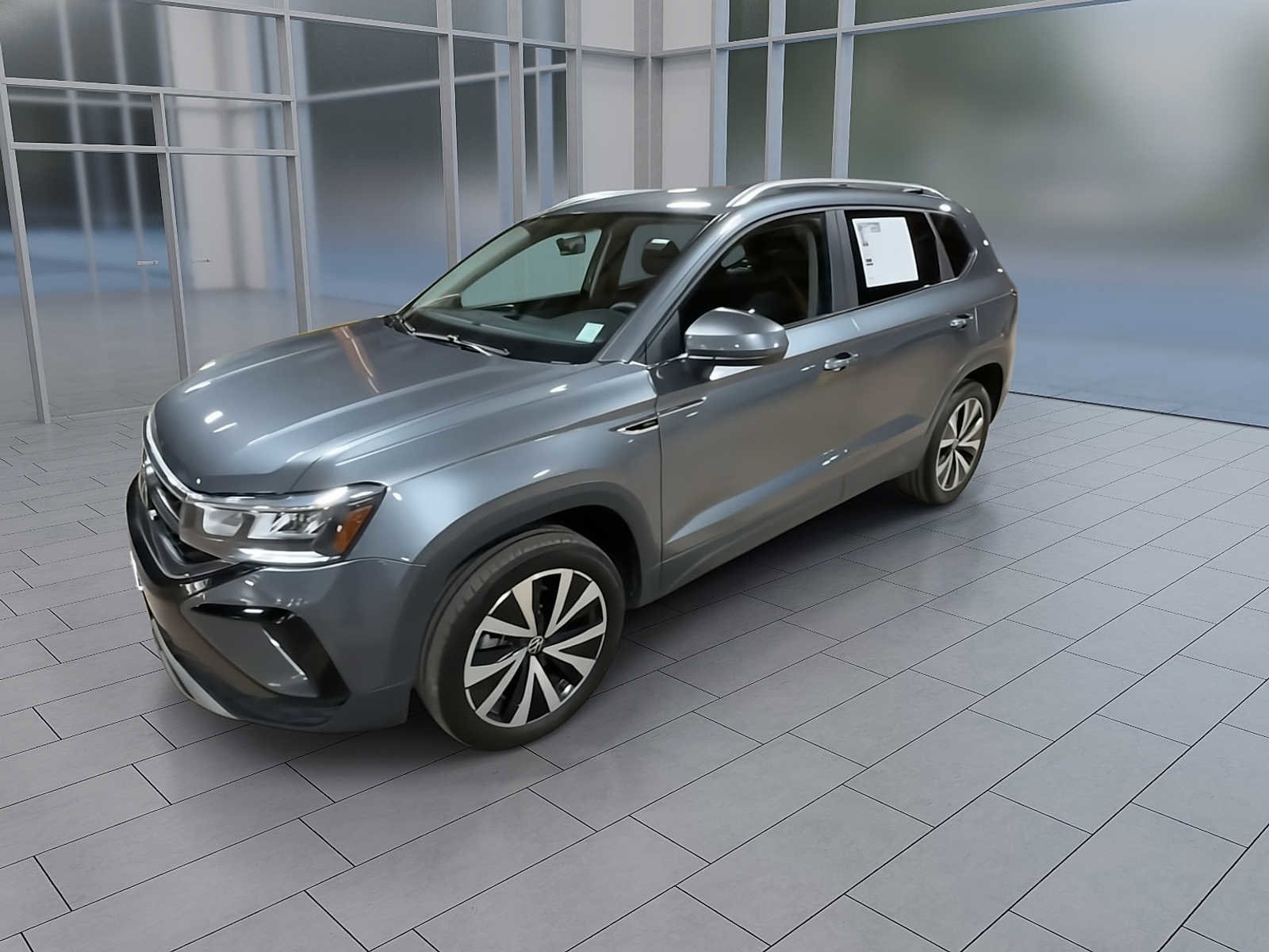 Thumbnail: 2022 Volkswagen Taos - 4