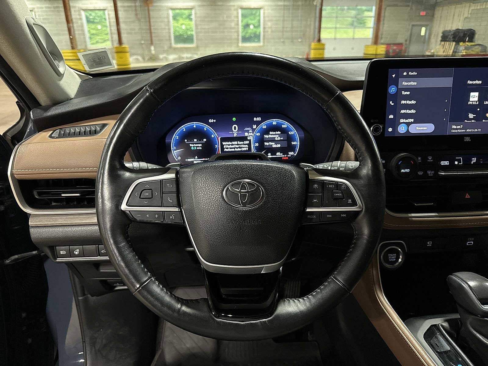 Thumbnail: 2024 Toyota Grand Highlander - 19