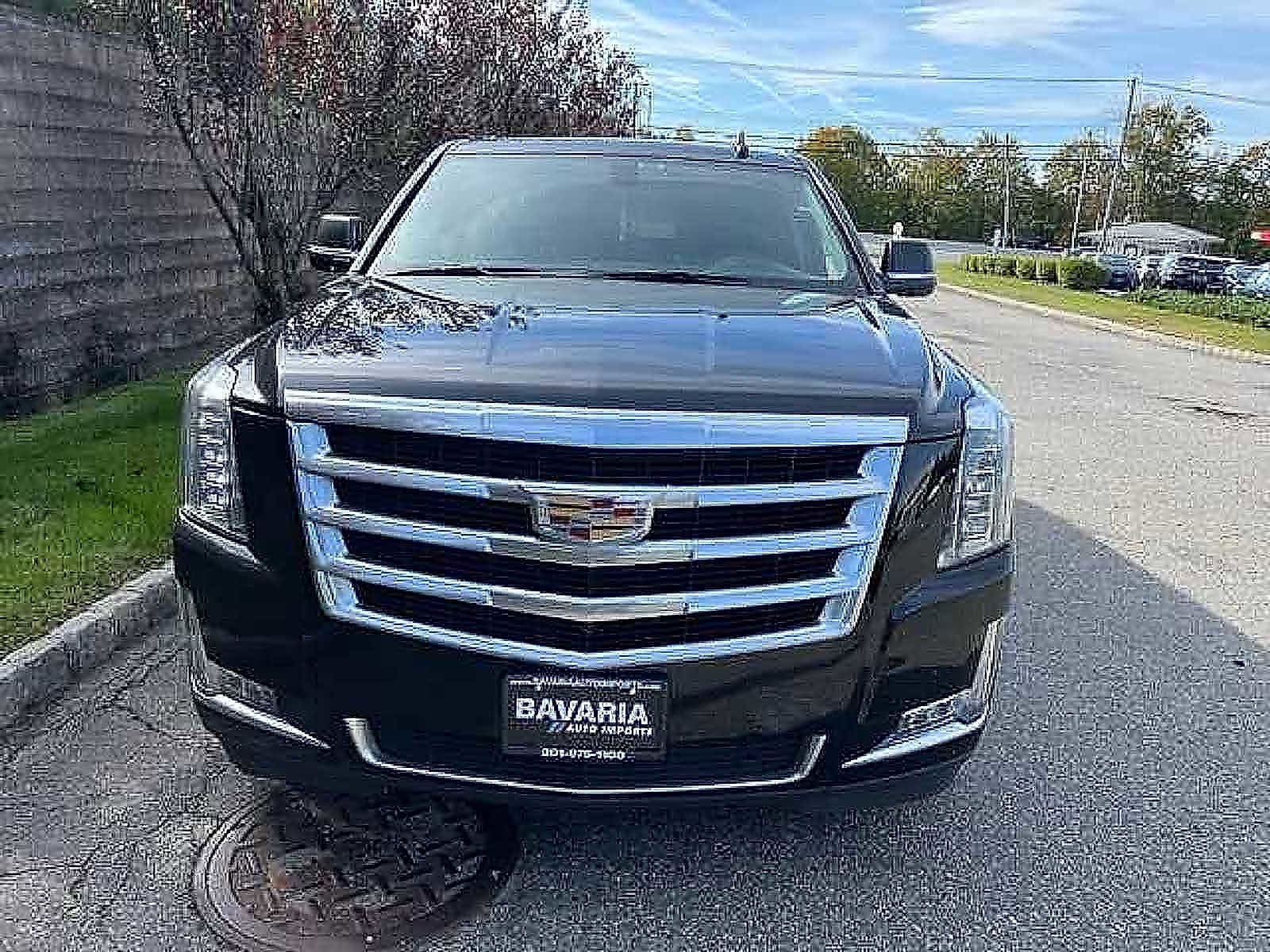 Thumbnail: 2020 Cadillac Escalade - 2