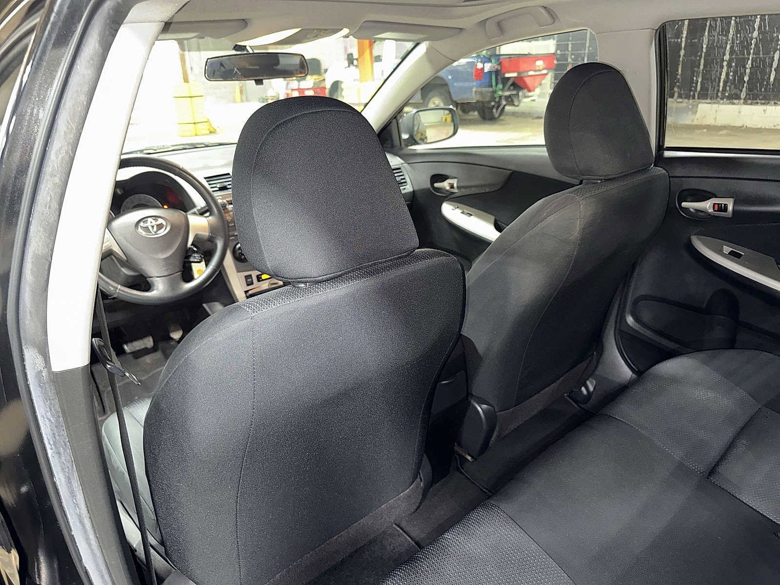 Thumbnail: 2010 Toyota Corolla - 24