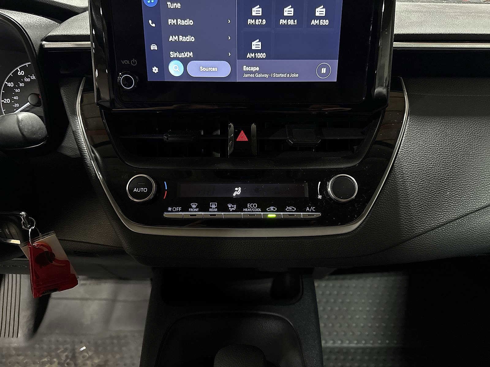 Thumbnail: 2023 Toyota Corolla - 21