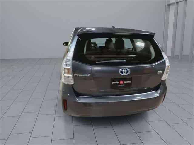 Thumbnail: 2012 Toyota Prius v - 7