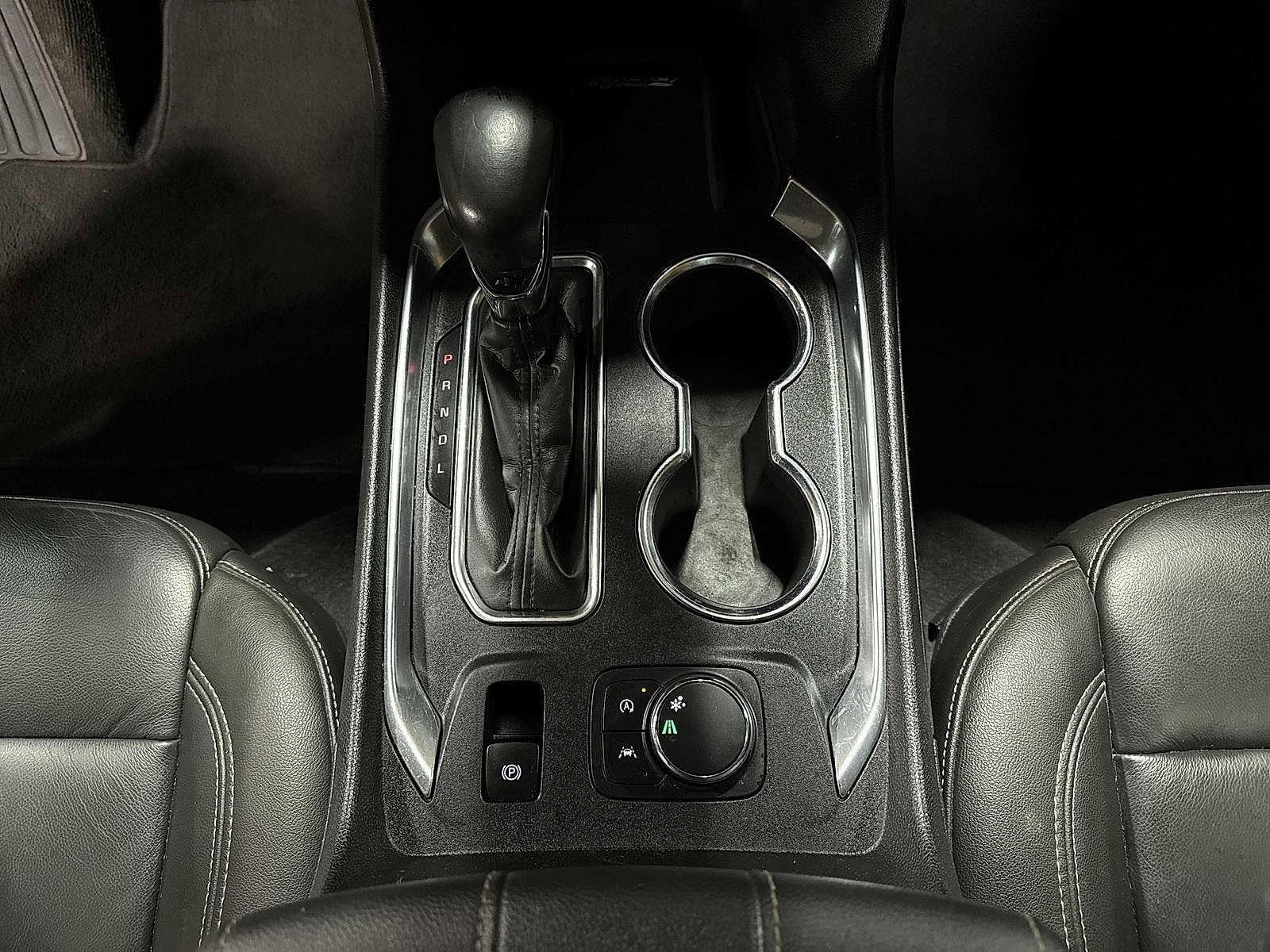 Thumbnail: 2023 Chevrolet Traverse - 31