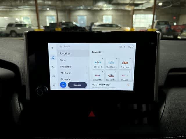 Thumbnail: 2025 Toyota RAV4 - 38