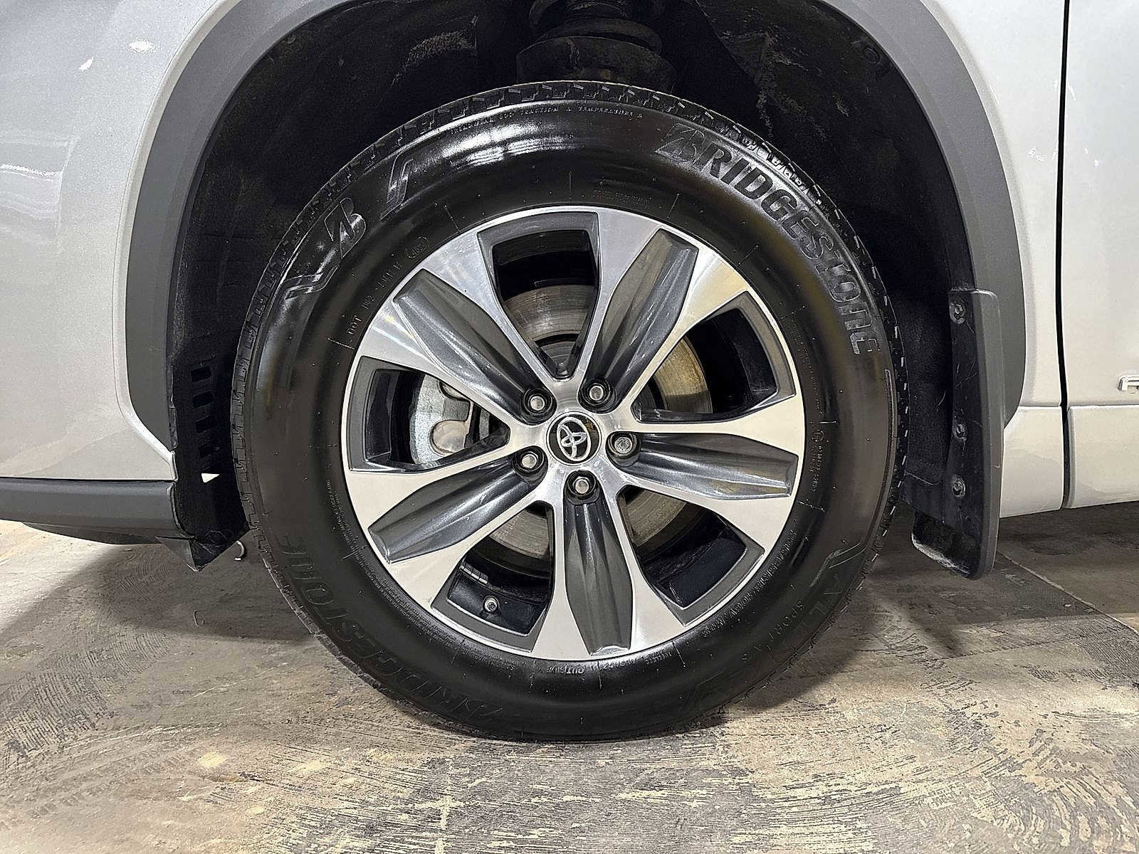 Thumbnail: 2025 Toyota Highlander - 10