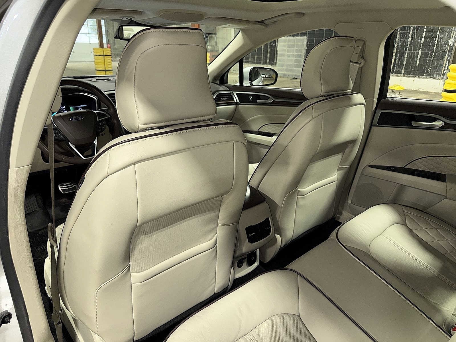 Thumbnail: 2017 Ford Fusion - 28