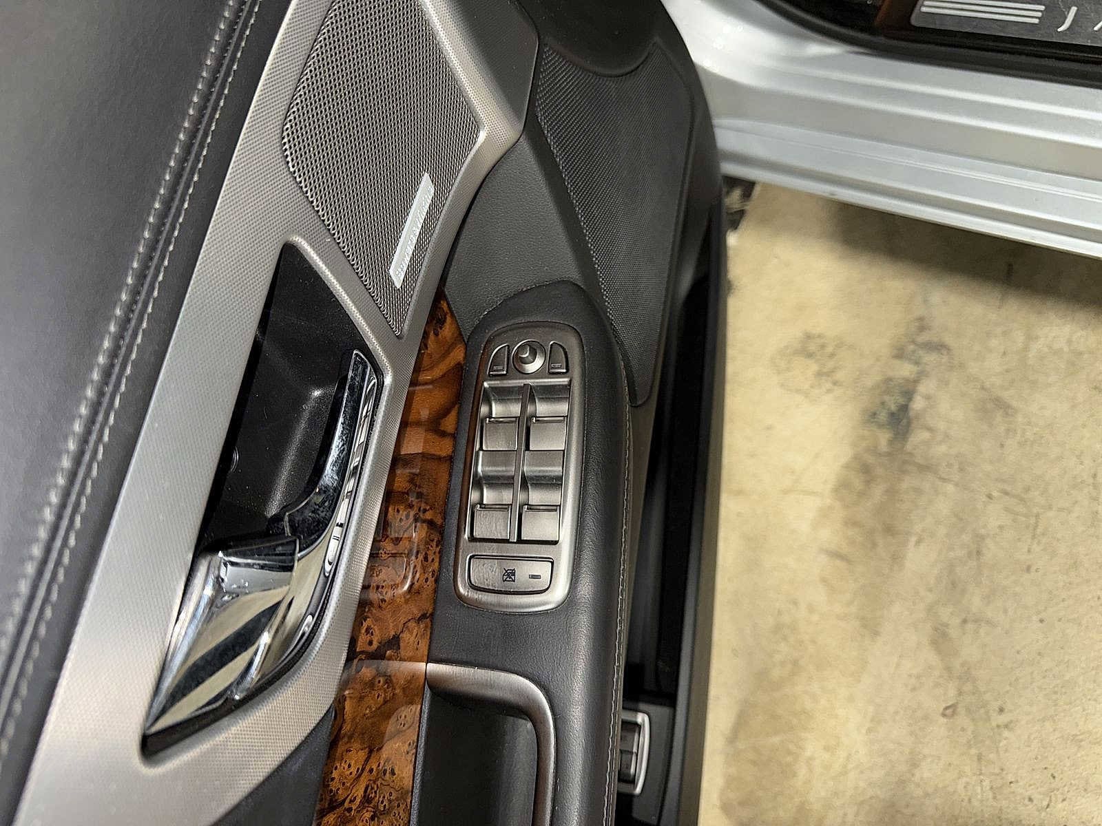 Thumbnail: 2009 Jaguar XF - 22