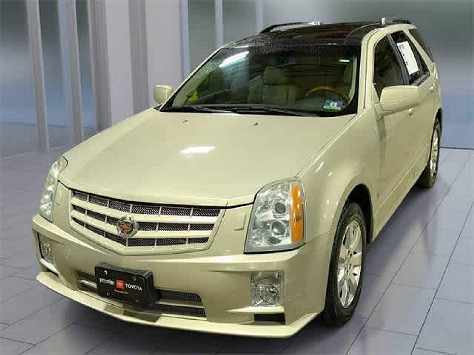 Thumbnail: 2009 Cadillac SRX - 2