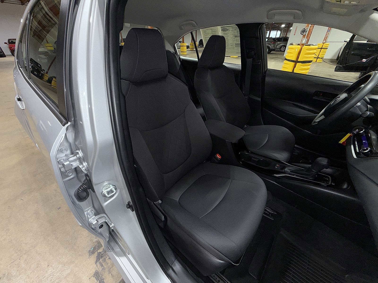 Thumbnail: 2022 Toyota Corolla - 16