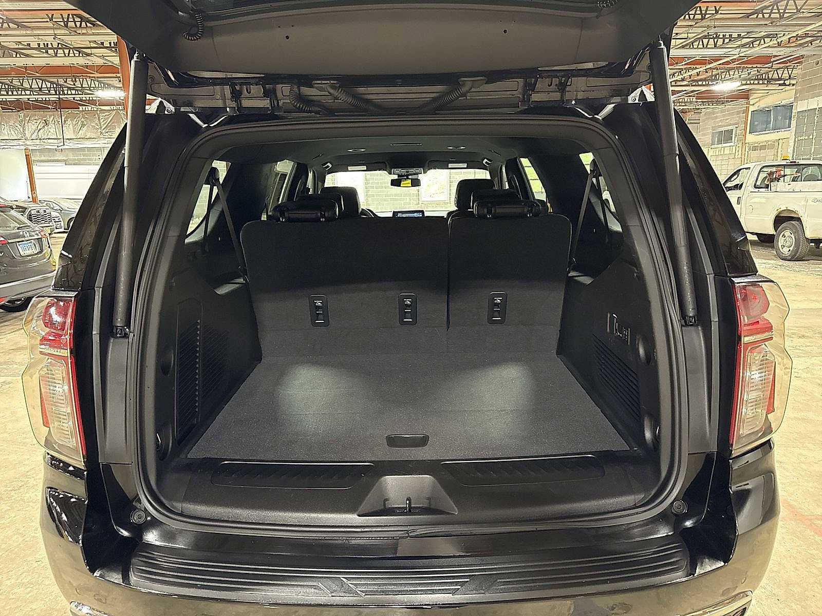 Thumbnail: 2023 Chevrolet Suburban - 11