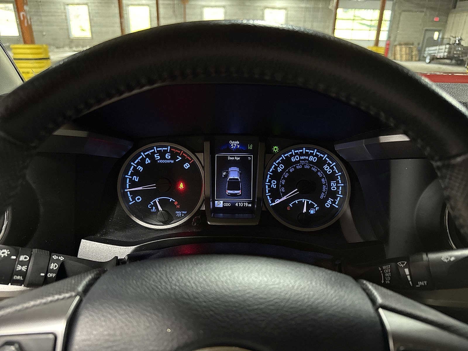 Thumbnail: 2020 Toyota Tacoma - 33