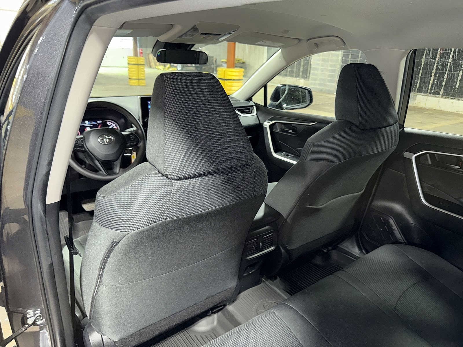 Thumbnail: 2024 Toyota RAV4 - 26