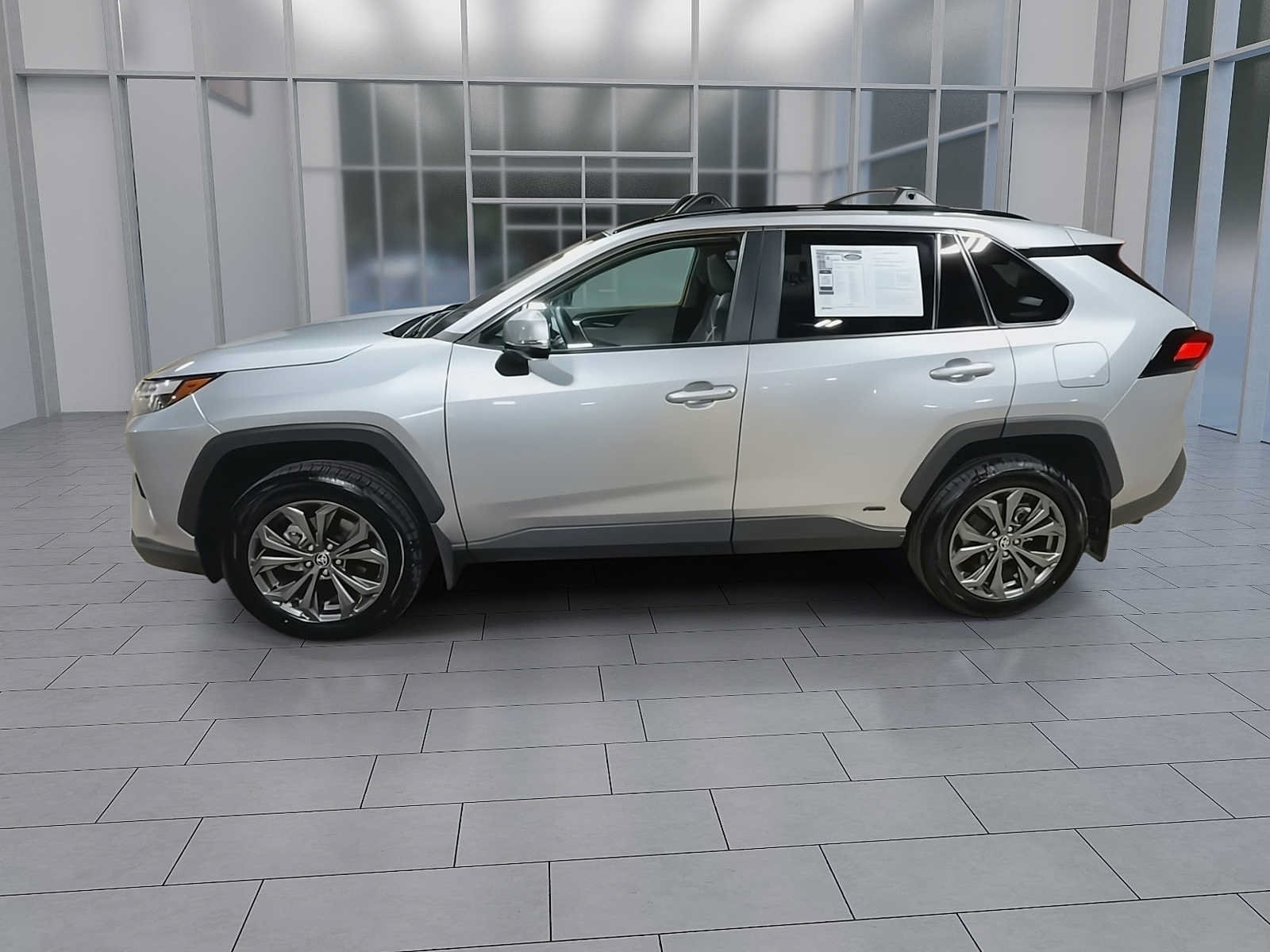 Thumbnail: 2024 Toyota RAV4 - 5