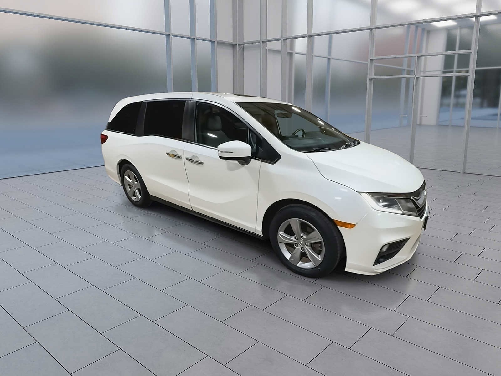 Thumbnail: 2018 Honda Odyssey - 2