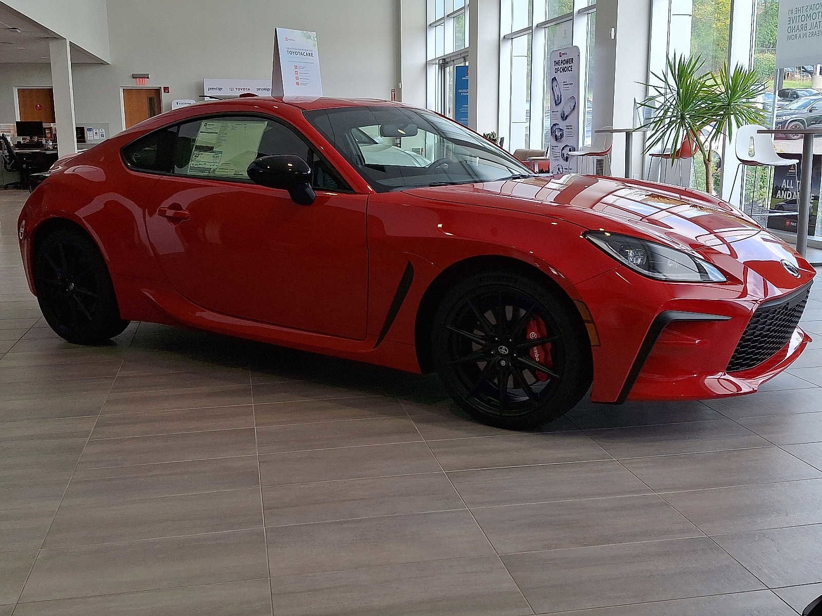 Thumbnail: 2025 Toyota GR86 - 3